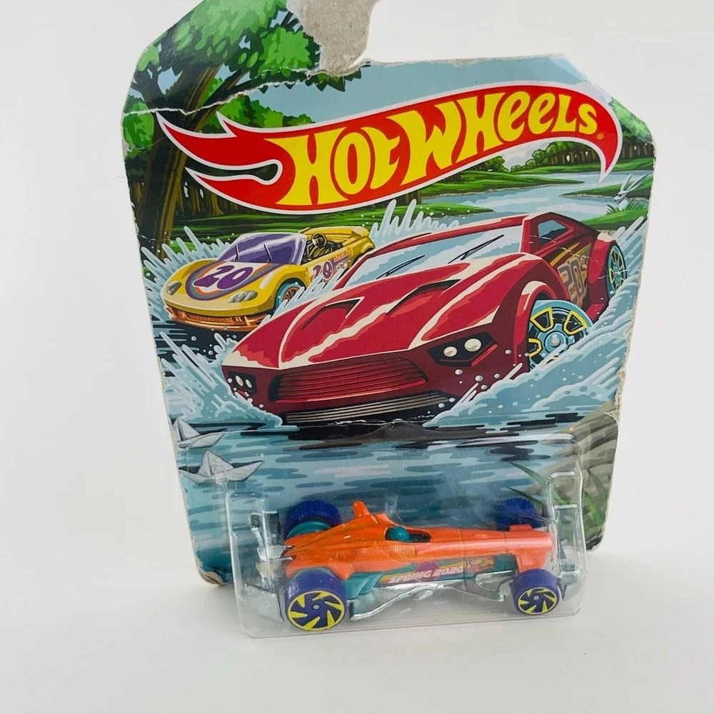 2020 Hot Wheels Spring / Easter Series Car #1 F-racer New Near Mint